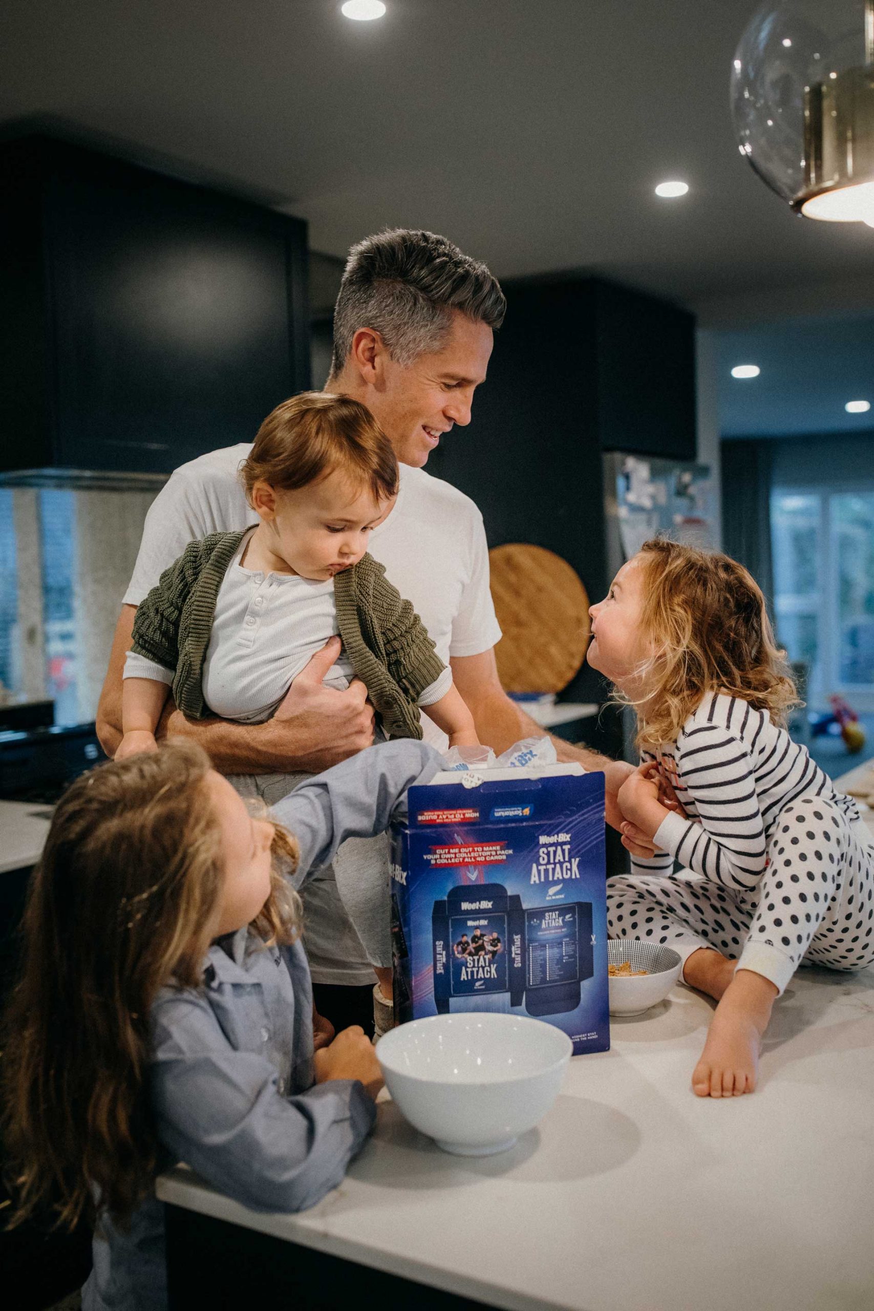 kiwi dads of dave gascoigne of anz bank getting breakfast for children photos by sarah weber photography
